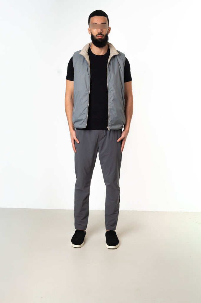 LIGHT GREY REVERSE BODYWARMER